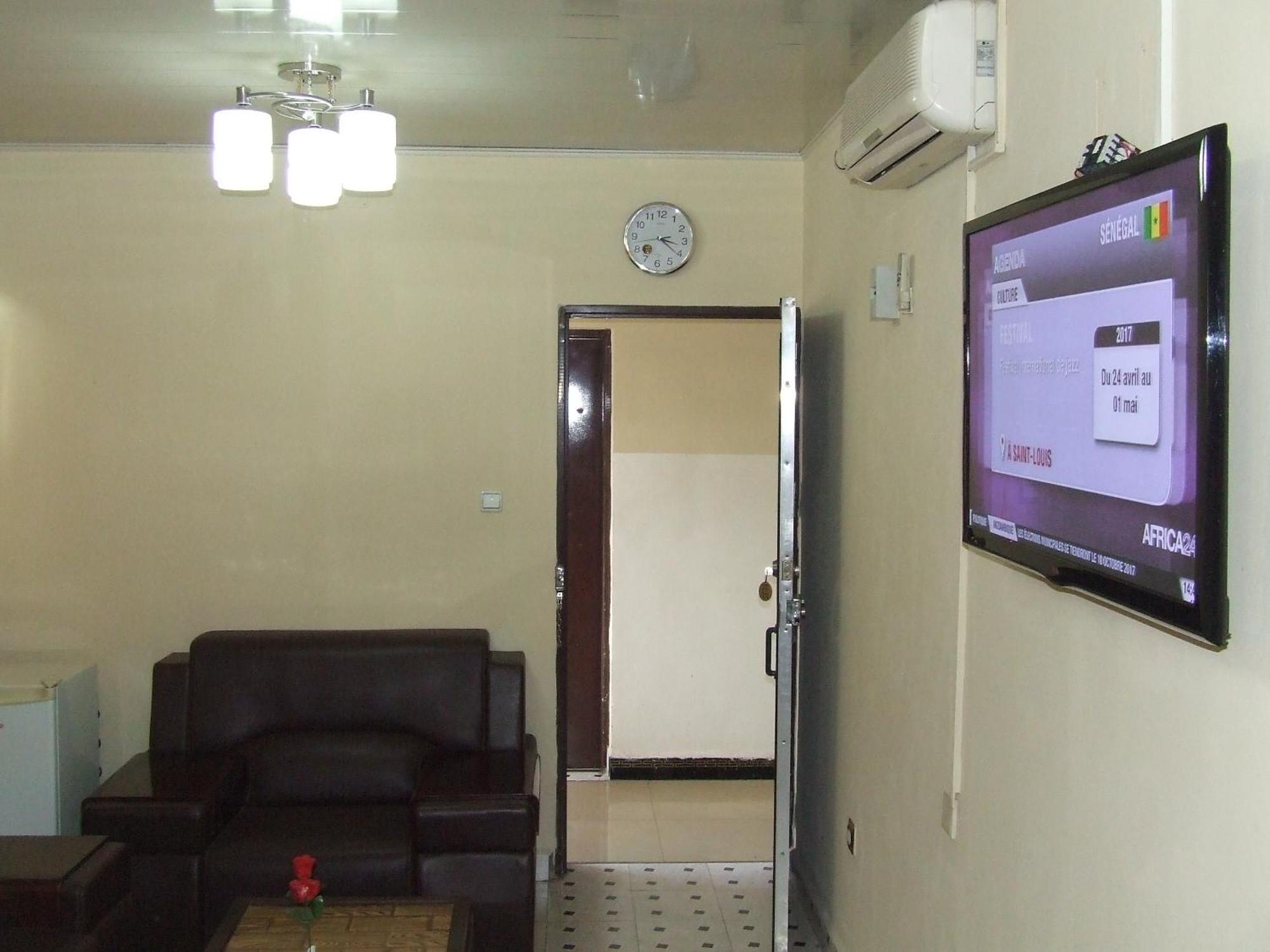 Hotel Relax Kinshasa Exterior photo